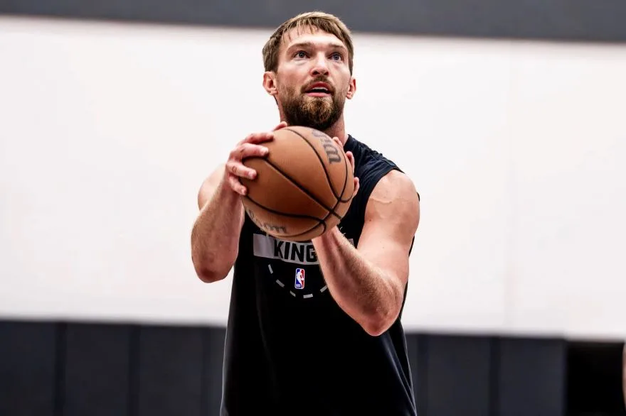 Sabonis受傷休息4到5週 國王陷入低潮 2 國王再受打擊 「小沙」Sabonis復原延宕確定再缺席4到5週