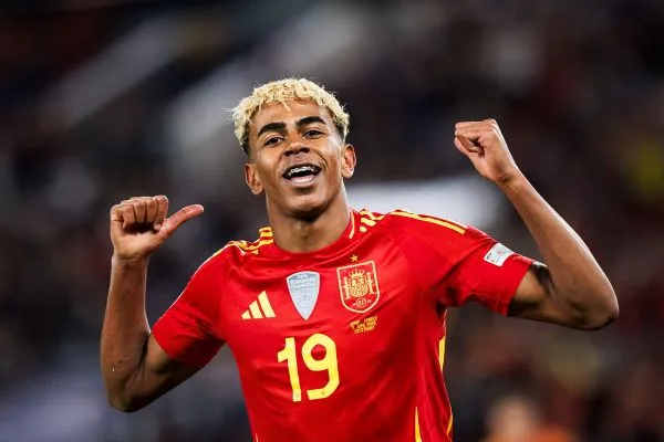 巴薩軍團領航西班牙新世代:2026世界盃青春風暴 4 亞馬爾改寫許多西班牙最年輕紀錄