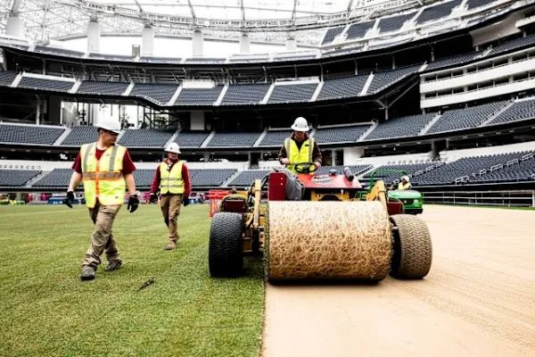 NFL全面改建為FIFA標準球場
