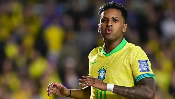 2026世足巴西黃金雙翼崛起:維尼修斯與羅德里戈能否重現森巴榮耀? 3 羅德里戈擁有出色的站位理解與閱讀比賽能力