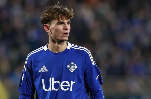 2026世足賽阿根廷Nico Paz崛起!皇馬潛力股到梅西接班者 4 Nico Paz扛下質疑聲浪加入2026阿根廷世足隊