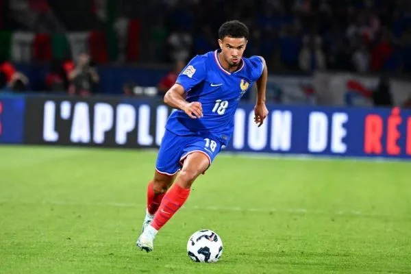 2026世足巴黎聖日耳曼五大戰將:從王朝更迭到國家榮耀 4 瓦朗·扎伊爾-埃梅里也漸漸進入法國的輪換名單