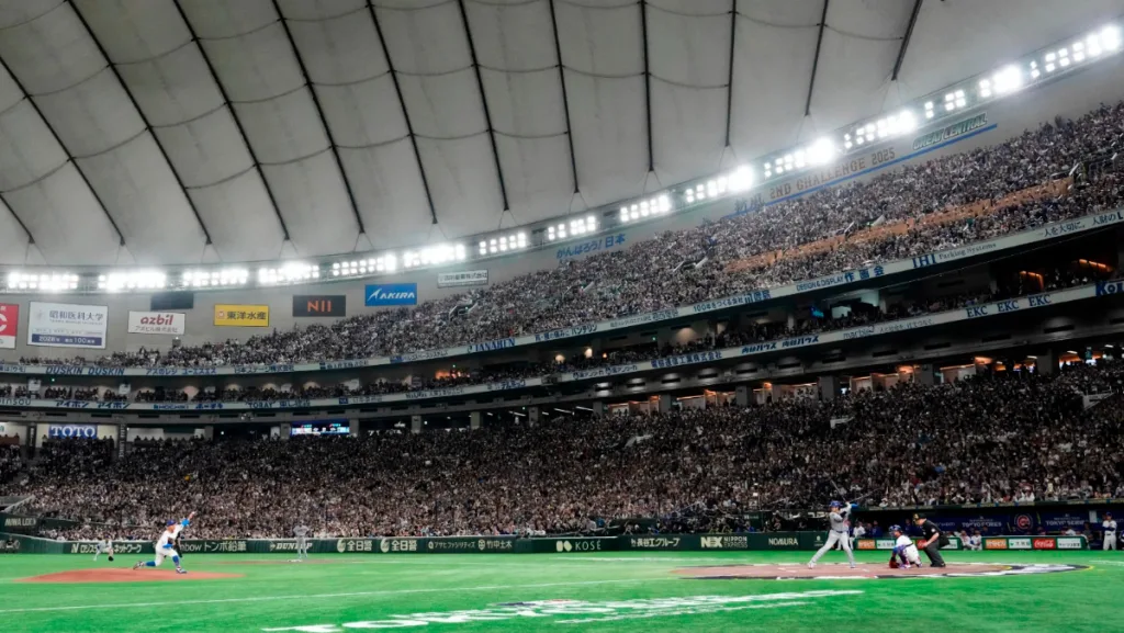 WBC東京巨蛋嚴禁社群分享引爭議 日本投手布局全面曝光 2 球迷注意!東京巨蛋預賽禁止上傳影像」,網驚呼:太誇張。/mbm娛樂城