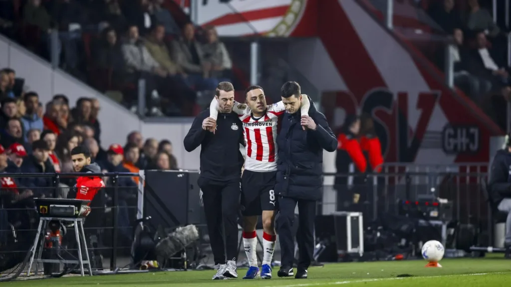 2026世界盃美國隊名單預測:Dest受傷恐影響戰術,美國黃金世代如何排兵? 9 Sergiño Dest受傷