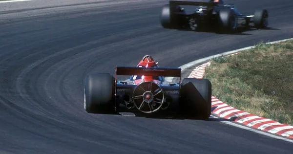 什麼是F1地面效應?原理解說和演變彙整一次看懂 3 Brabham BT46B是僅上場一次就被禁賽的風扇傳奇賽車