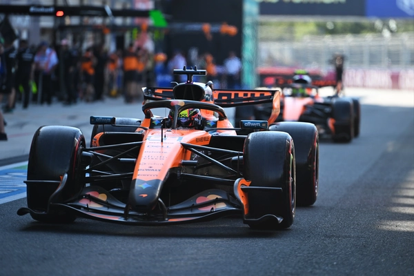 衛冕者變追擊者!2026麥拉倫F1新賽季重新跑出節奏 2 麥拉倫在今年F1賽季邁阿密站才開始起色